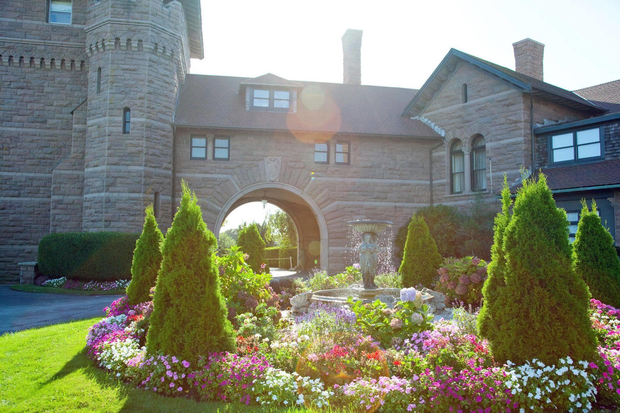 Oceancliff I & II Hotel Newport Exterior photo